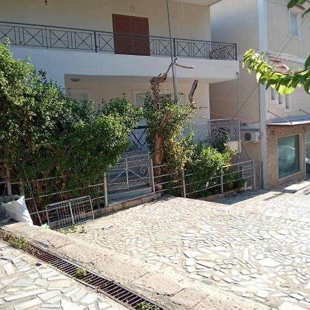 May Apartments Sarandë エクステリア 写真