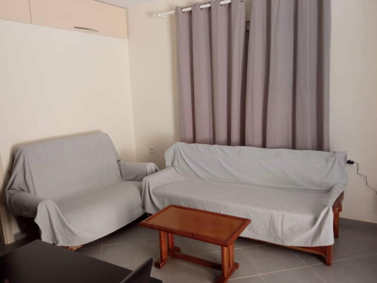 May Apartments Sarandë エクステリア 写真