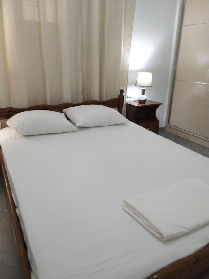 May Apartments Sarandë エクステリア 写真