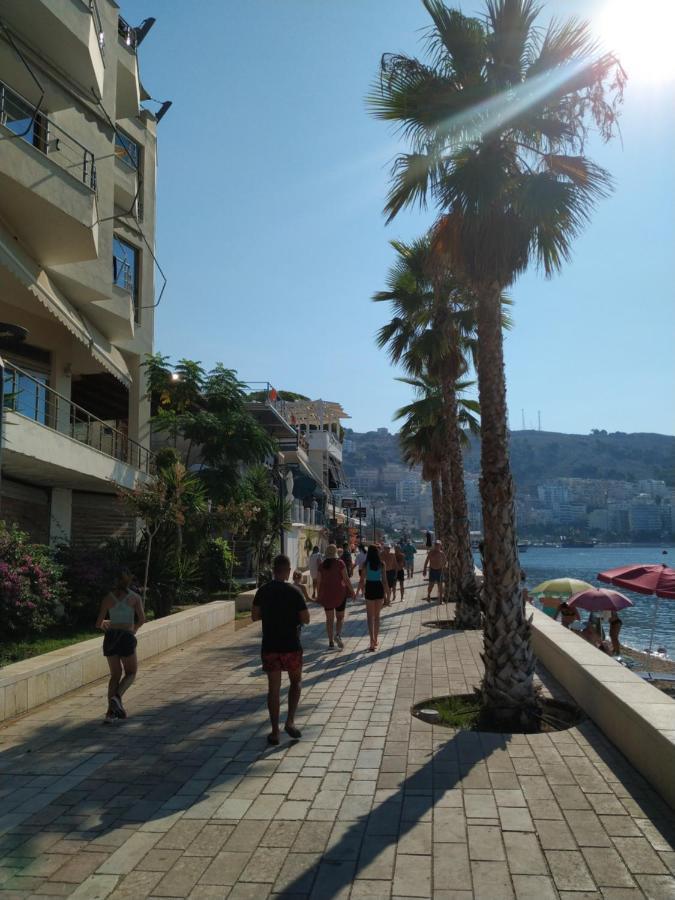 May Apartments Sarandë エクステリア 写真