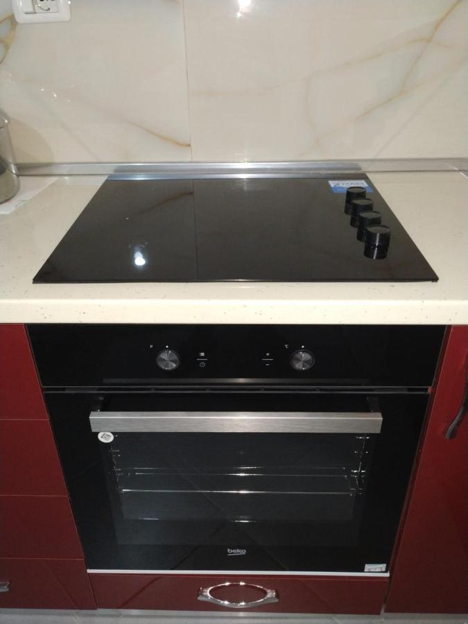 May Apartments Sarandë エクステリア 写真